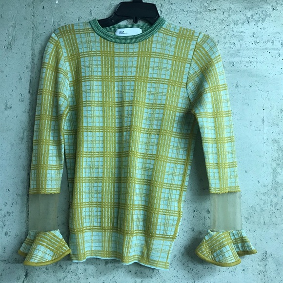 Top - Picture 2 of 2